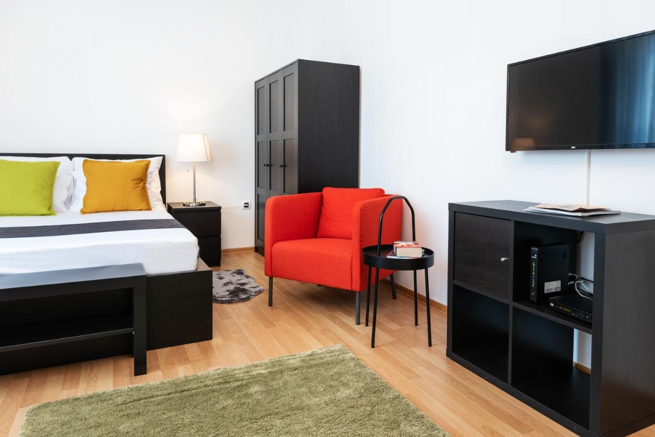 Studio Apartment Financial Park Belgrad Exteriör bild