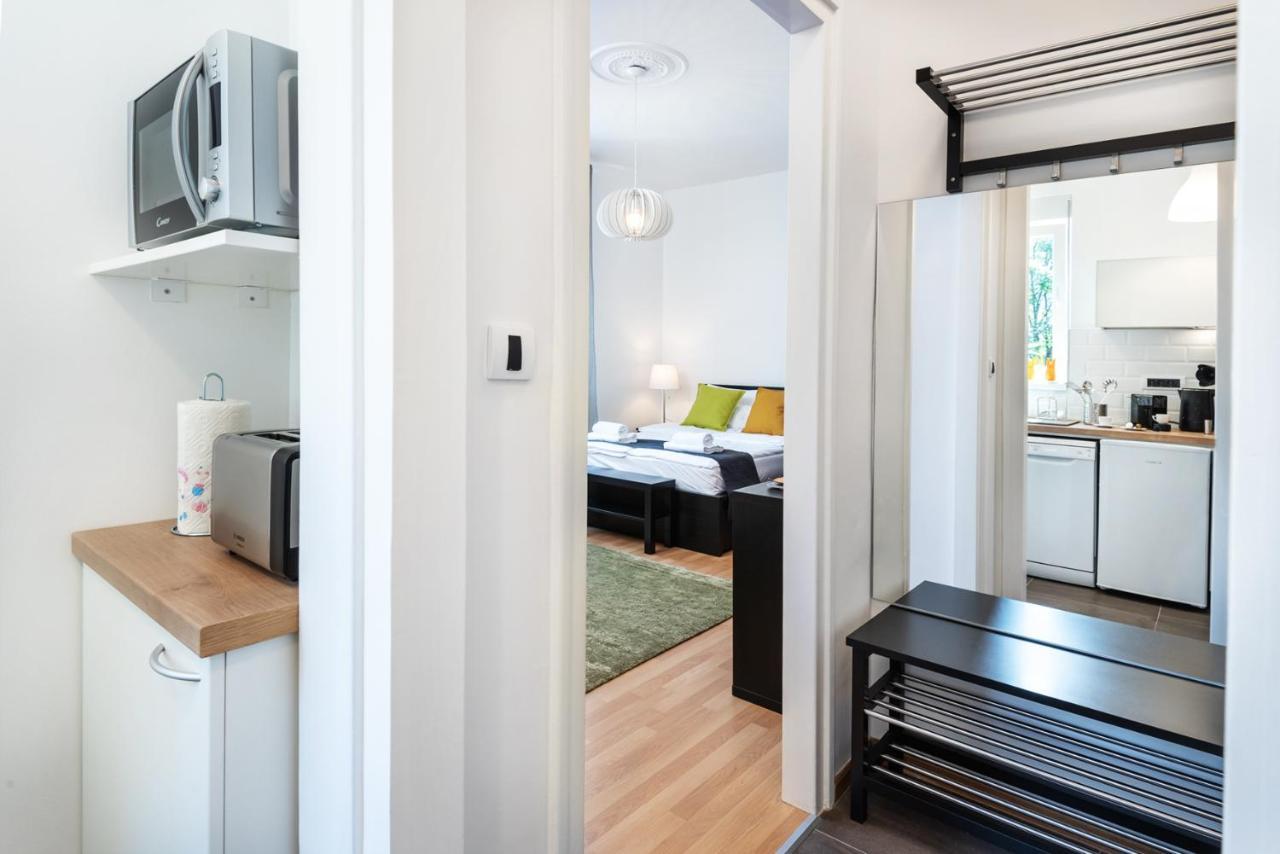 Studio Apartment Financial Park Belgrad Exteriör bild